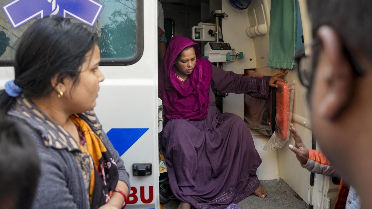 “Nothing Like One’s Own Country,” Says Sunali After Returning From Bangladesh